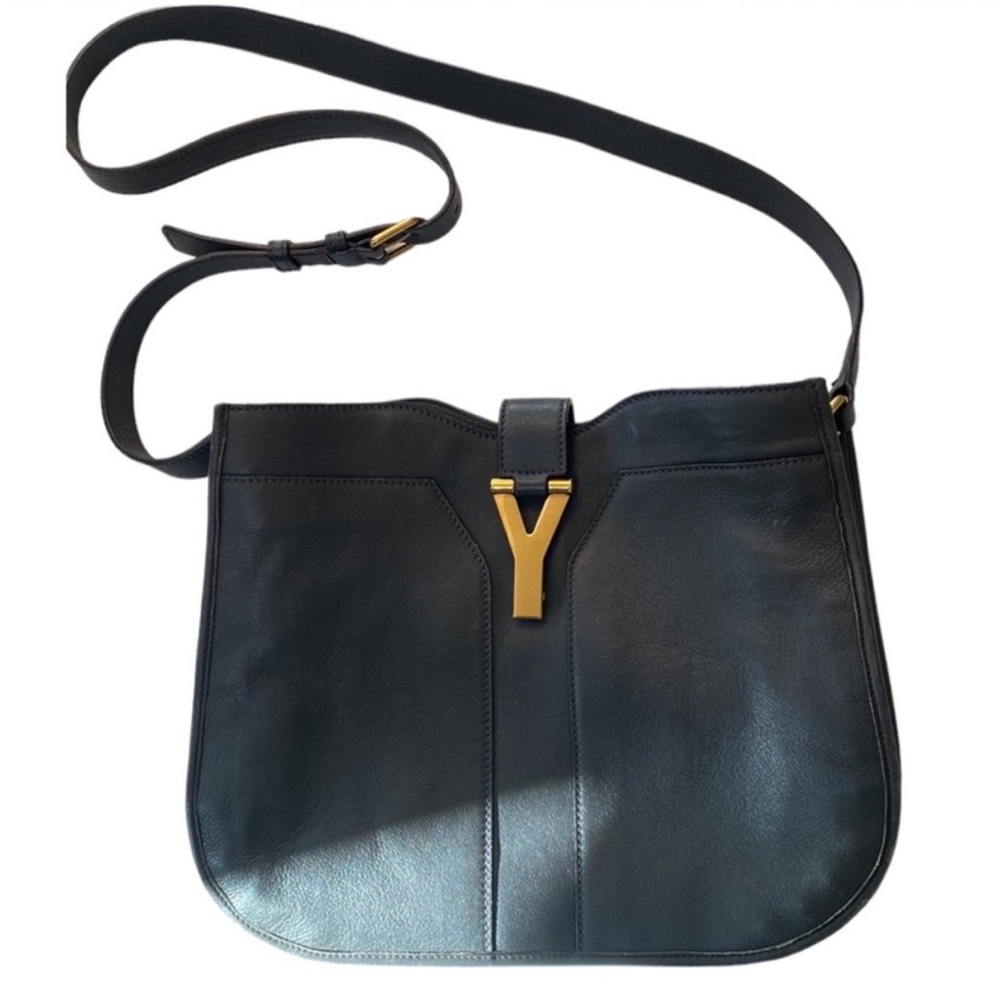 YSL Ligne Gray Yves St Laurent Shoulder Bag Card Compartments Brass-Tone Y Purse